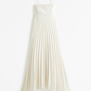 The A&F Giselle Clasp-Back Pleated Midi Dress